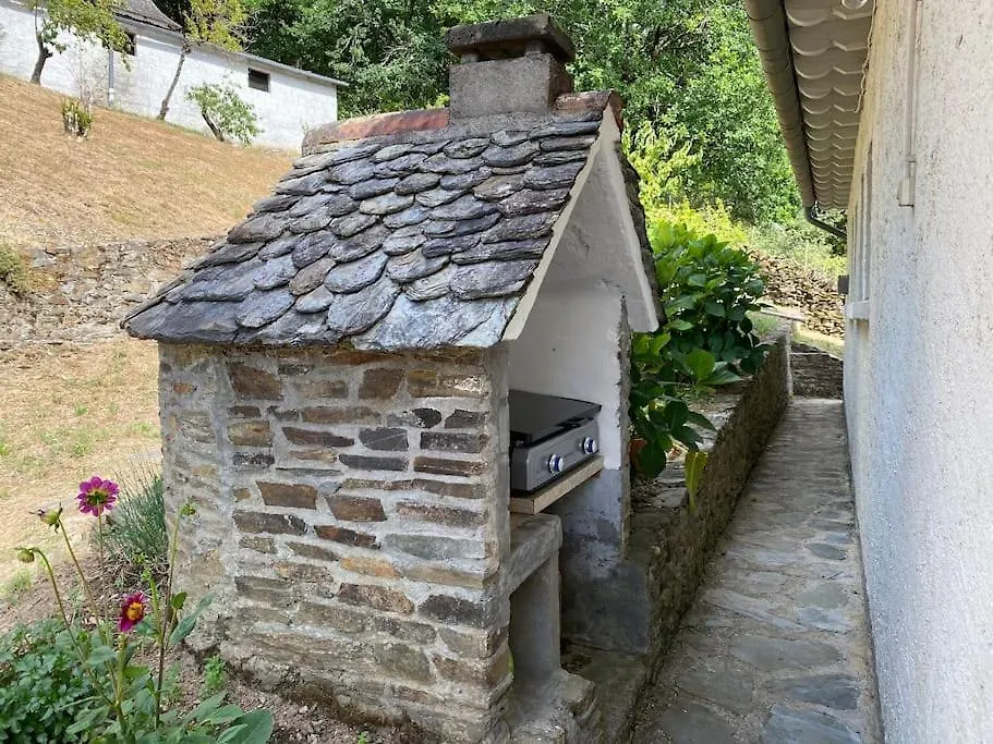 Le Peyrelet *** Villa Vieillevie France