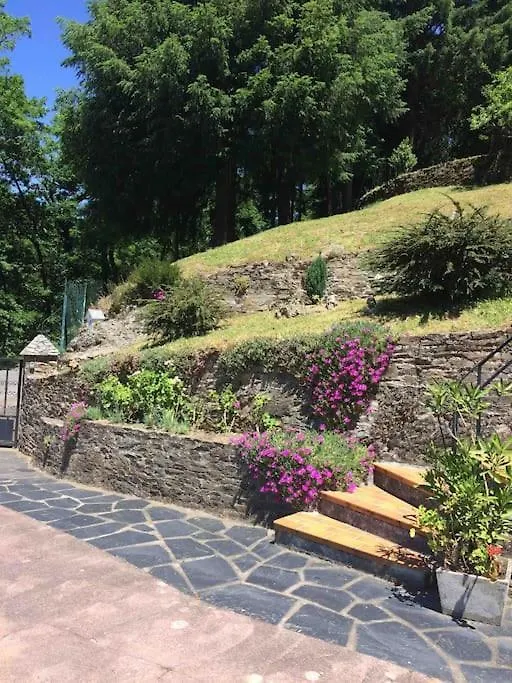 Le Peyrelet *** Villa Vieillevie
